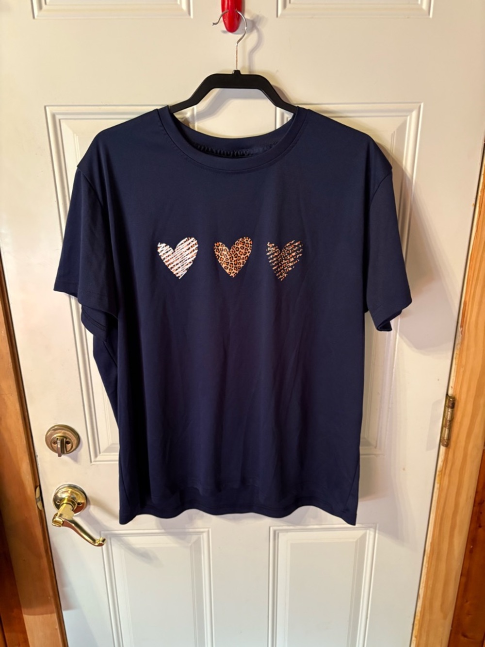 Navy Graphic Tee Heart Print Leopard Accent Short Sleeve Casual Top 3XL